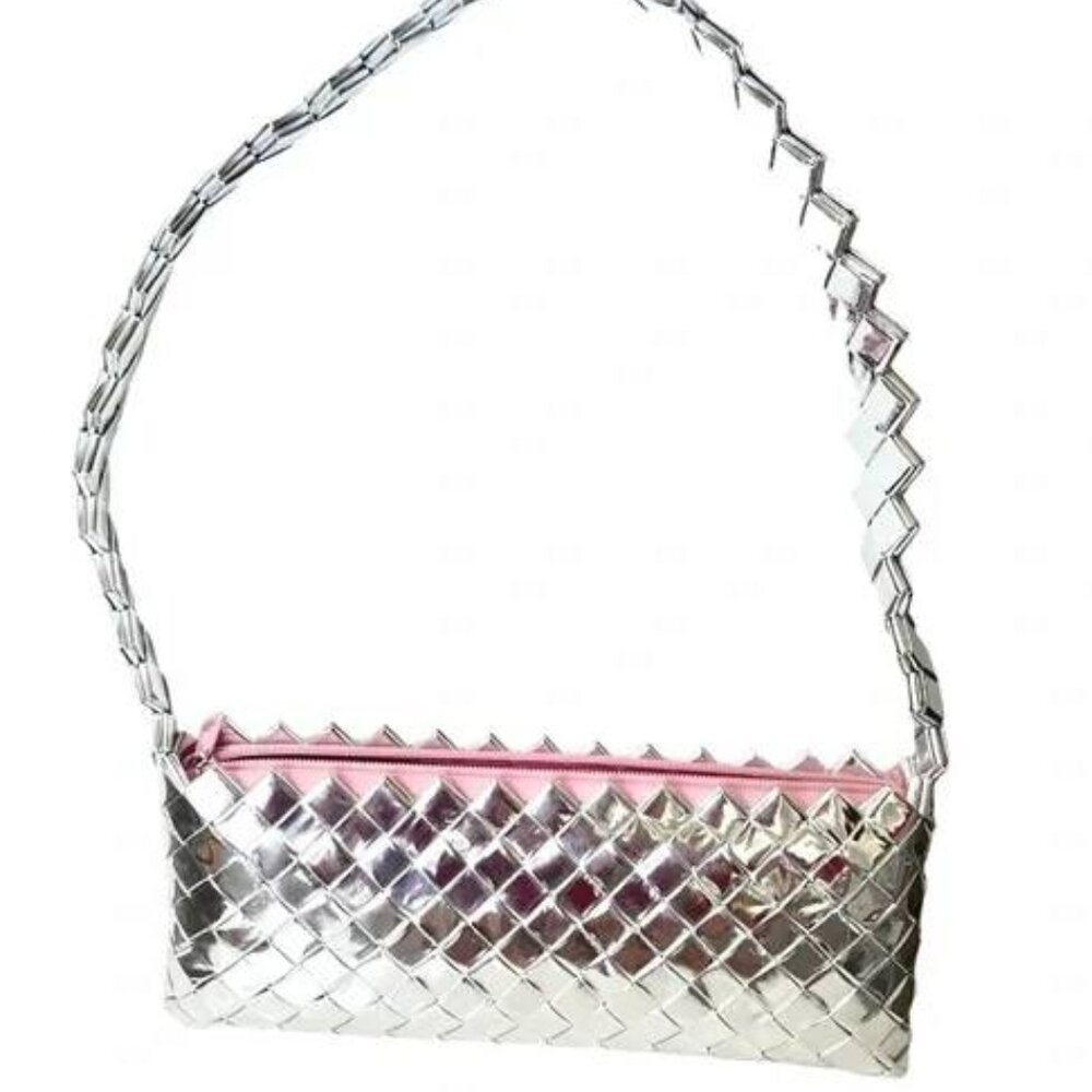 Like new Vintage Y2K silver metallic gum wrapper woven purse
